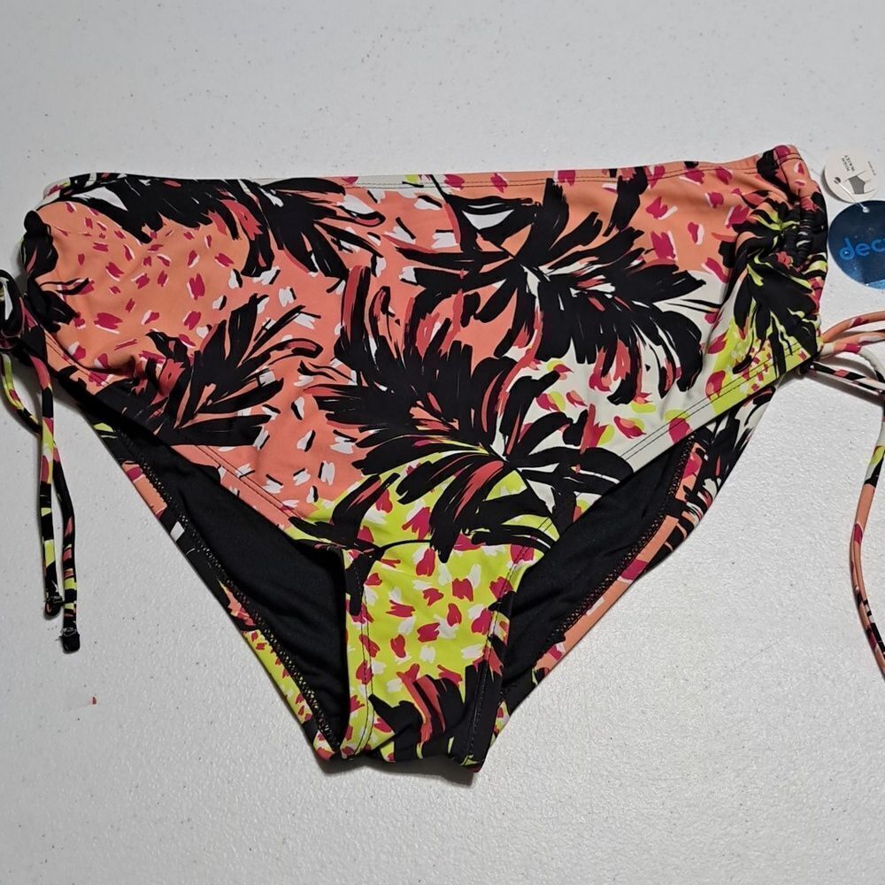 Decree high waist swim bottoms NWT